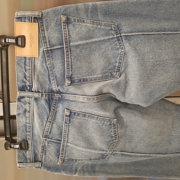 đź’•MOUSSY VINTAGEđź’• Siena Mid-Rise Straight-Leg Jeans ~ 110 Blue 29 NWT - Picture 14 of 16